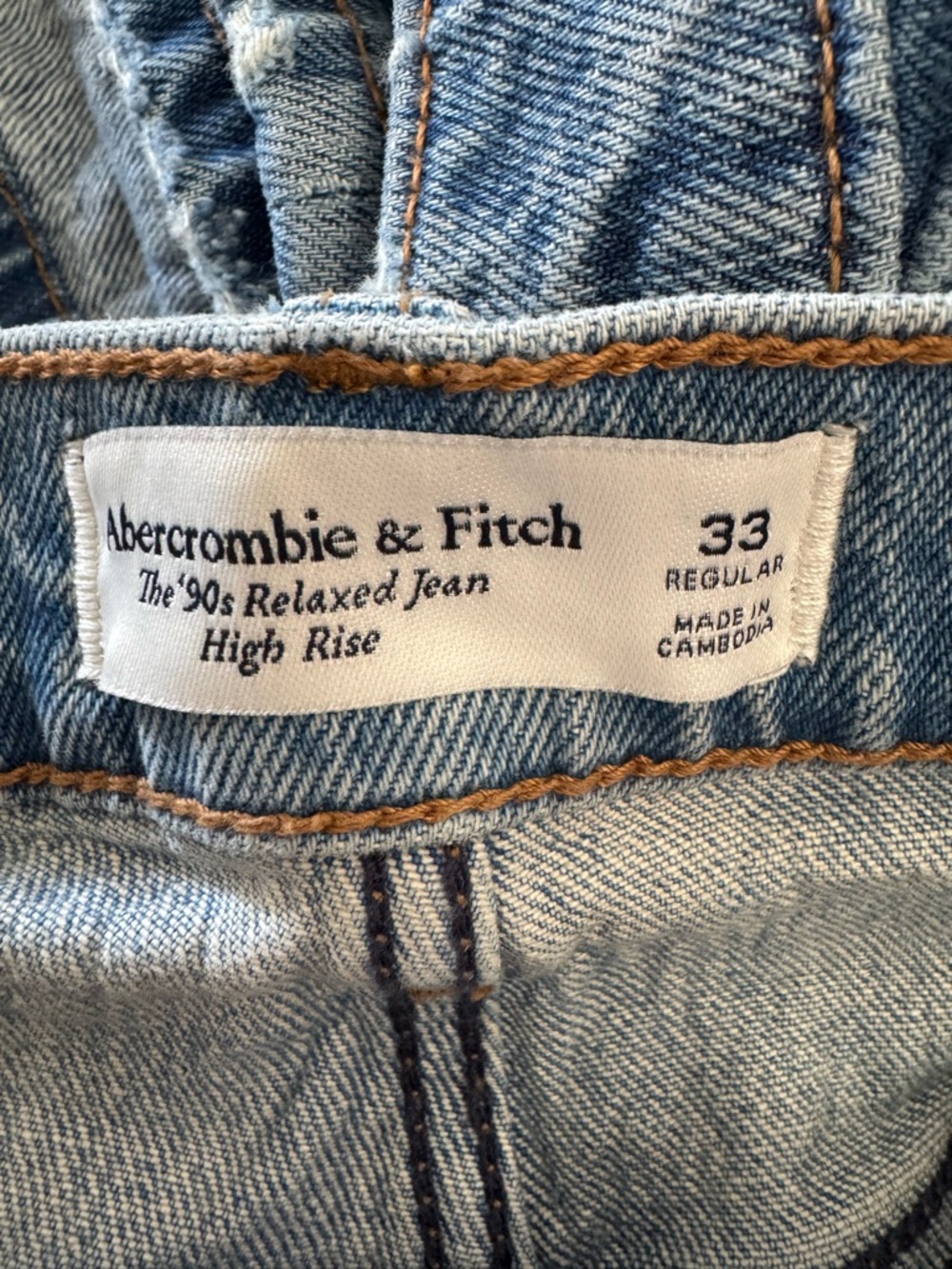 2 pairs A&F women’s jeans in size 33 - Picture 4 of 13
